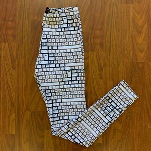 ❤️3 for $10 ModCloth Keyboard Print Leggings